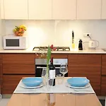 Gio Apartment *